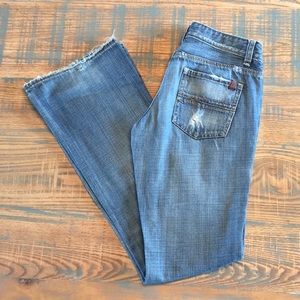 Women’s Buffalo Distressed Jeans- Light Wash